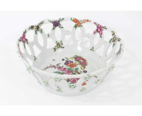 Worcester pierced round basket, circa 1770, polychrome painted with flowers, 19.75cm diameterCondition report: Good overall c