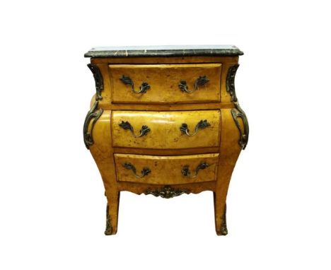 18th century style Continental marble topped burr maple bombe commode, with three drawers on splayed supports, 66cm wide x 40