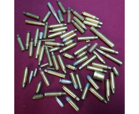 Selection of various rifle ammunition casings and inert rounds including Kynoch .470, .243, Colt 45 etc 