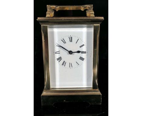 Ältere Reiseuhr, sog. "Carriage Clock", rundum verglastes Messinggehäuse, mechanisches Uhrwerk der Marke "ACG", Werk läuft an