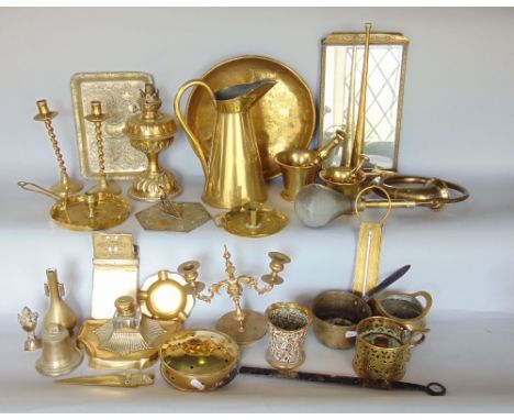 A box of antique and later brass ware to include hunting horn, oil lamp, night lantern, candlesticks, etc