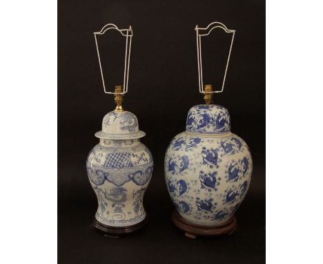 An oriental outsized ginger jar and cover with blue and white fish decoration (fitted as a lamp) 38 cm approx tall excluding 