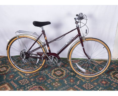 Raleigh cassis best sale ladies bike