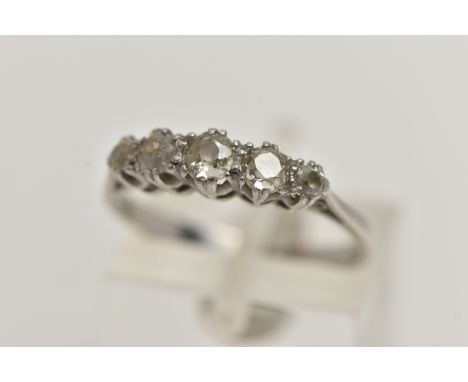 A WHITE METAL FIVE STONE DIAMOND RING, five graduated old cut diamonds, estimated total diamond weight 0.50cts, pinched shoul