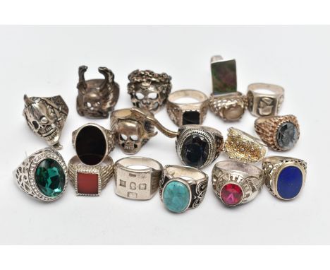 A BAG OF ASSORTED WHITE METAL RINGS, to include six silver rings of various designs, each with a full silver hallmark, approx