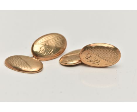 A PAIR OF 9CT GOLD CUFFLINKS, oval chain link cufflinks with an engine turned pattern and engraved initials, hallmarked 9ct B