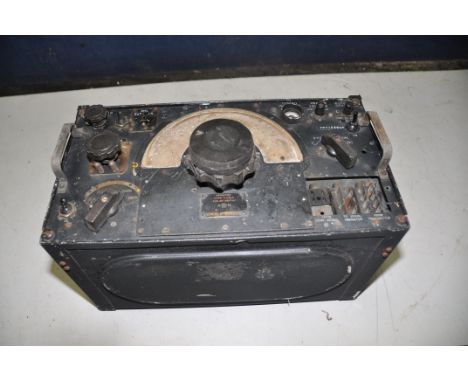 AN A&amp;M TYPE R1155N VINTAGE RECEIVER (untested) (Condition: some paint losses, arched screen opaque)