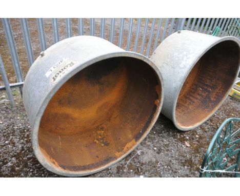 A PAIR OF LARGE VINTAGE GALVANISED WATER TUBS, 108cm diameter x height 52cm (condition:-in a used condition)