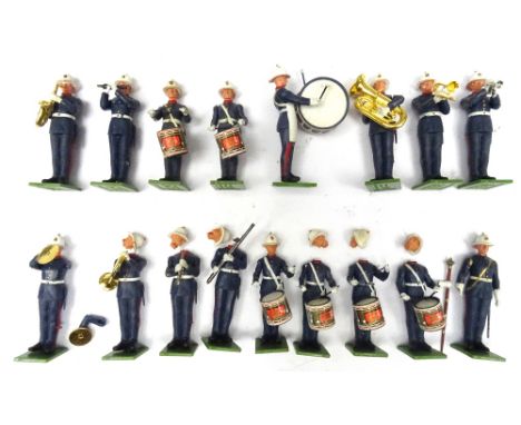 Britains Eyes Right Royal Marines Bandsmen, seventeen at attention (Condition Very Good, nine damaged) sixty-six Lone Star, w