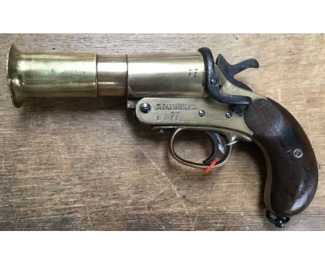 WW1 British Flair Pistol by Webley & Scott Ltd, Mk III, Proof & Broad Arrow stamps to barrel and body, working action, origin