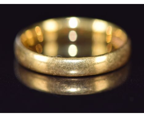 A 22ct gold wedding band / ring, 3.6g, size K