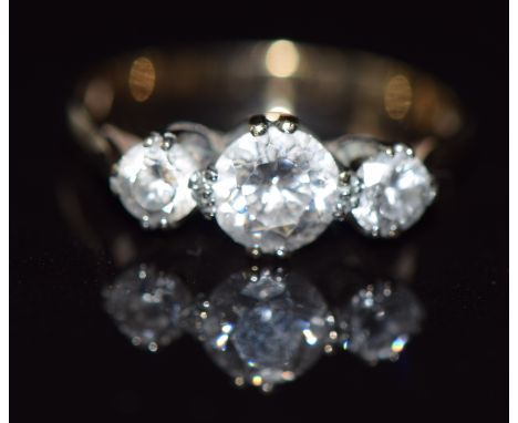 A 9ct gold ring set with paste, 2.3g, size N