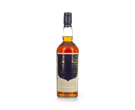 ROYAL LOCHNAGAR SELECTED RESERVE Single Malt Scotch Whisky 750ml, 43% volume.