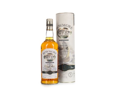 BOWMORE MARINER 15 YEARS OLD Single Malt Scotch Whisky 700ml, 43% volume, in tube.