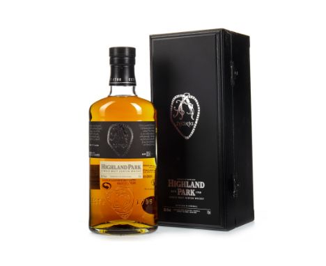 HIGHLAND PARK HJARTA AGED 12 YEARS Single Malt Scotch Whisky Bottled 2009, one of 3924 bottles. 70cl, 58.1% volume, in wooden