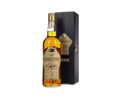 AUCHENTOSHAN AGED 21 YEARS Single Malt Scotch Whisky 700ml, 43% volume, in box.
