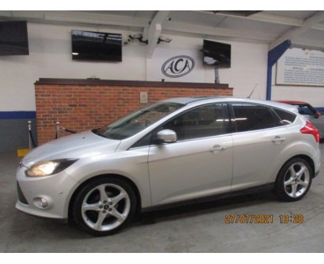 Make &amp; Model: Ford Focus Titanium NavigatorDate of Reg: EK14 AWZColour: Silvercc: 998MoT: 06-01-2022Fuel Type: PETROLMile