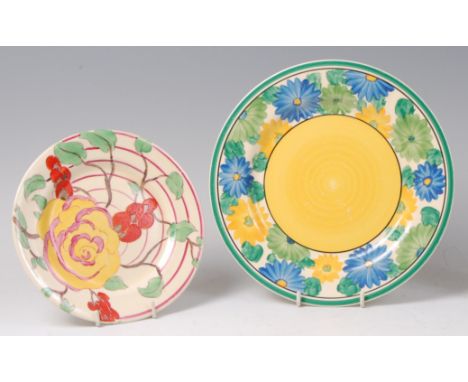 A Clarice Cliff Amber Rose pattern pottery circular side plate, honey glaze circa 1933, printed backstamps verso, dia. 17.7cm