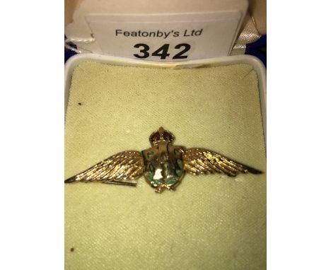 LARGE 9CT GOLD  &amp; ENAMEL SWEETHEART BROOCH (5.9G) RAF