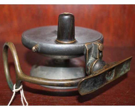 MALLOCHS PATENT FISHING REEL