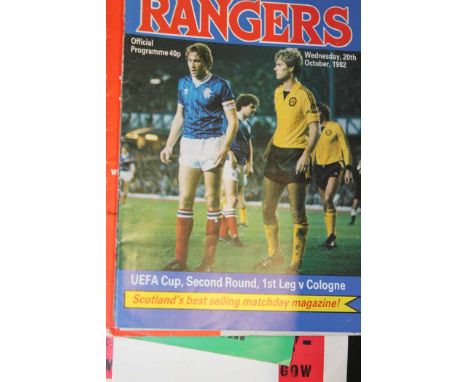LARGE COLLECTION OF VINTAGE FOOTBALL AND BOXING BOOKS AND PROGRAMMES
including Rothmans, Scottish and English football, boxin