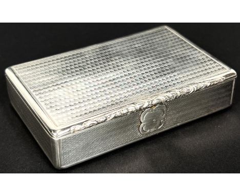A Scottish silver snuff box, William IV, rectangular form with engine turned decoration, gilt interior, Edinburgh 1830, maker