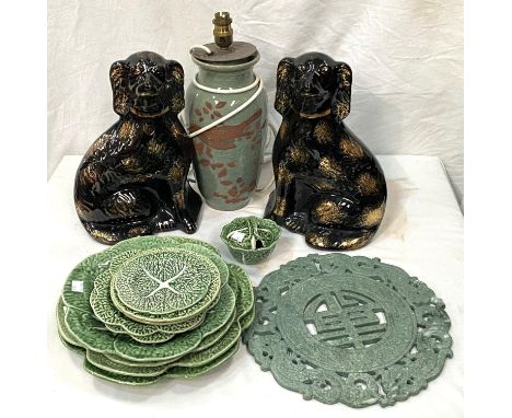 A pair of black King Charles Spaniels (one cracked); a selection of Cabbage pottery; an oriental table lamp etc 