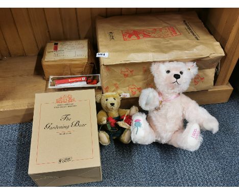 A Steiff pink teddy bear 1900/2002, with a further Steiff bear, both boxed.