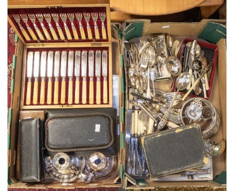 A large collection of silver plate, EPNS, EP, A1 plate etc of mainly flatware to include: two Georgian style circular chamber