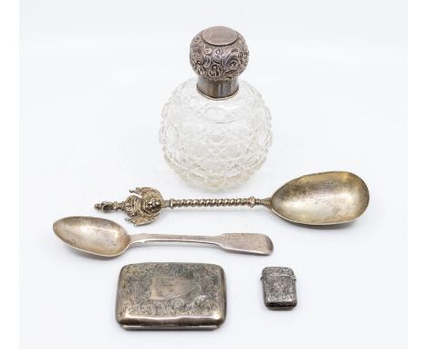 A collection of early 20th Century silver to include: large early 20th Century hobnail cut silver mounted circular scent bott