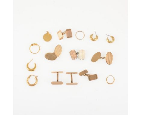 Three pairs of 9 carat yellow gold cufflinks, two pairs with chain links of an engine turned design, one pair with torpedo ba