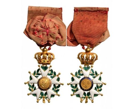 Officer's Cross, 2nd Restoration (1815-1830), 4th Class, instituted in 1802. Breast Badge, 62x40 mm, GOLD, French hallmark "r