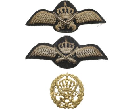 2 Pilot Wings of the Arab Army, type 1 and a Metal Badge of the Arab Army. Breast badges, 50x110 mm approximately for the emb