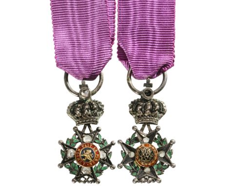 Knight's Cross Miniature, 5th Class, instituted in 1832. Breast Badge, 24x13 mm, GOLD, Brilliants and Silver, both central me