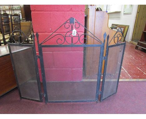 Edwardian Arts and Crafts iron fireguard with Charles Rennie Mackintosh influenced design circa 1910