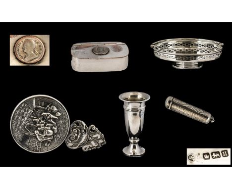 Antique Period Collection of Small Silver Items ( 5 ) Items In Total. Comprises 1/ Edwardian Sterling Silver Swivel Handle Sm