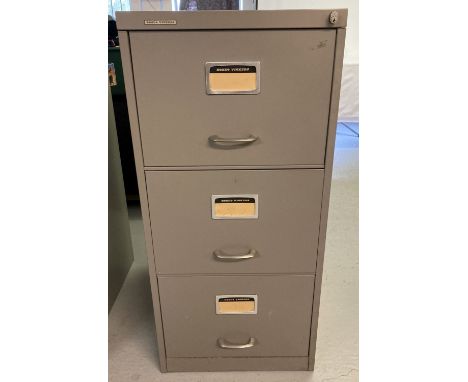 A vintage 3 drawer metal filing cabinet by Roneo Vickers. Complete with original file dividers and instruction leaflet. Appro