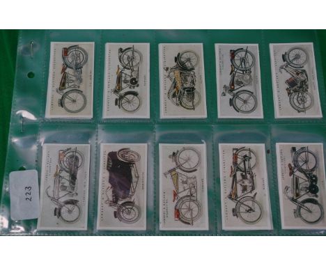 CIGARETTE CARDS; Lambert & Butler's Cigarettes:  25 cards, Motorbikes


UK POSTAGE & PACKING £2.99 1ST CLASS POST ( NON TRACK