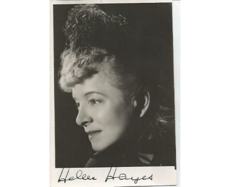 Helen Hayes signed small b/w photo. October 10, 1900 - March 17, 1993 was an American actress whose career spanned almost 80 