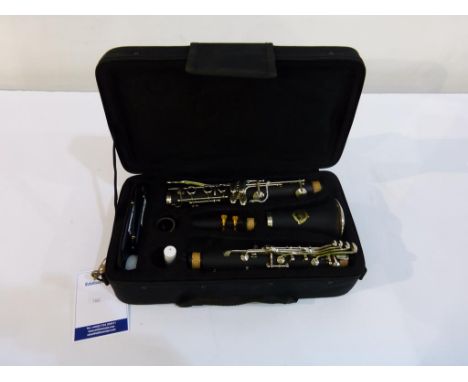 * An Artemis Bb Clarinet in hard case (boxed) (RRP £179)