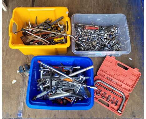 Two torque wrenches, an extension bar, rachet handles and a collection of sockets all of various sizes to include makes by Dr