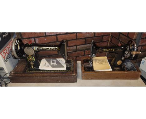 Two early 20th century manual Singer sewing machines, serial numbers; ED360790, VR220. (2)