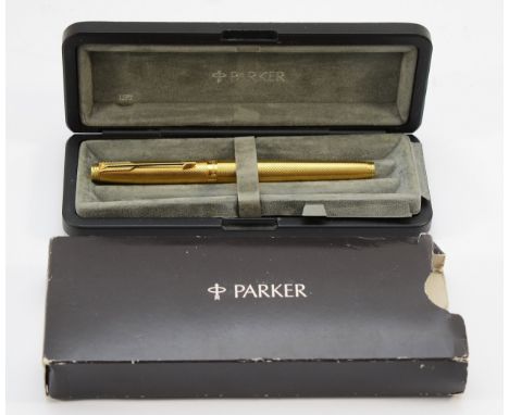 A Parker fountain pen, with a 585 stamped nib, cartridge filled, in case.