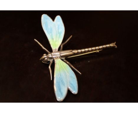 A BOXED SILVER ENAMEL WINGED DRAGONFLY BROOCH