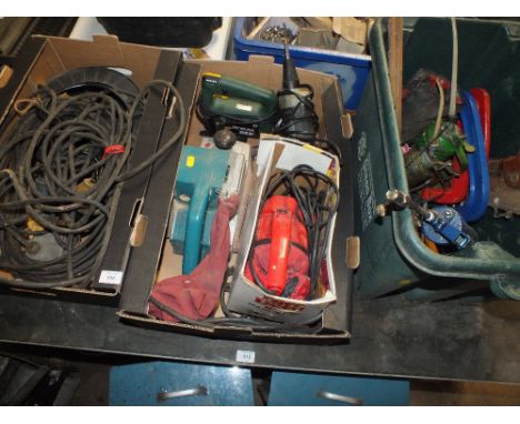 THREE TRAYS OF TOOLS TO INCLUDE A BOSCH JIGSAW WOLF BELT SANDER CABLES ETC