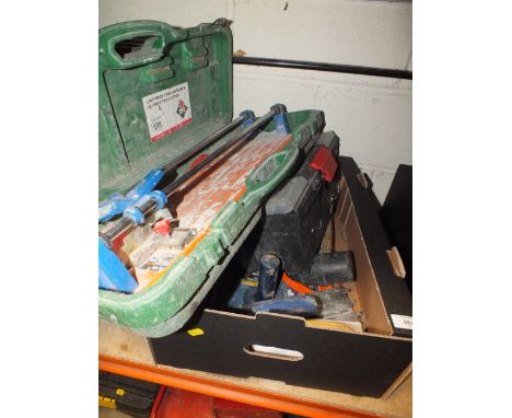 A TRAY TO INCLUDE PLASTERERS TOOLS TOOLBOX CASED RUBI TOOLS ETC