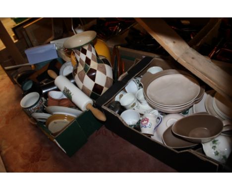 THREE TRAYS OF ASSORTED CERAMICS TO INCLUDE POOLE, ROYAL WORCESTER ETC.