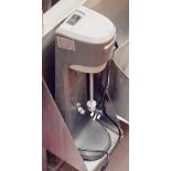 1 x WARING Heavy Duty Single Spindle Drinks Mixer - Original RRP £567.00 - CL819