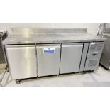 1 x POLAR DL915 Commercial Counter 3-Door 417 Ltr Fridge, In Stainless Steel - Original £1,442