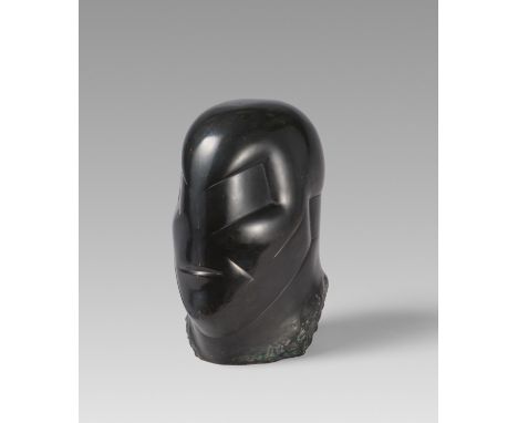 BÜHL, HEDE1940 HaanTitel: Kopf. Datierung: 1980. Technik: Bronze, schwarz patiniert. Maße: 33 x 19 x 24cm. Bezeichnung: Künst